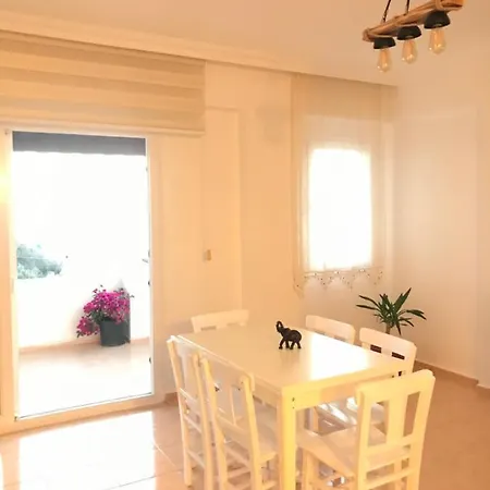 Apartment Lovely With An Amazing Sunset Sea View